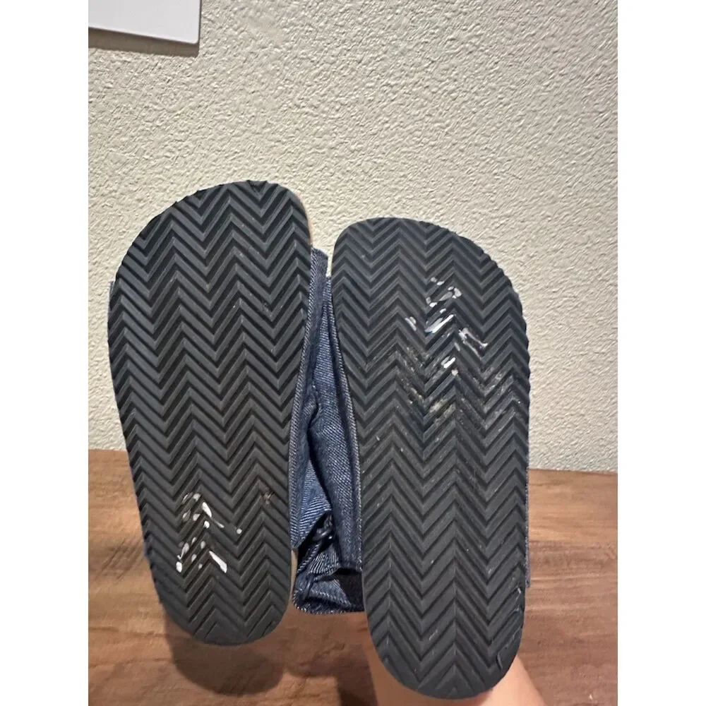 H&M Adjustable Blue Strap Boy Sandals Size 9